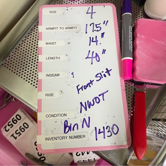 Tahari Navy Blue Sheath Dress with Gold Hardware on Belt w/ Front Slit Size 4 - Picture 13 of 13